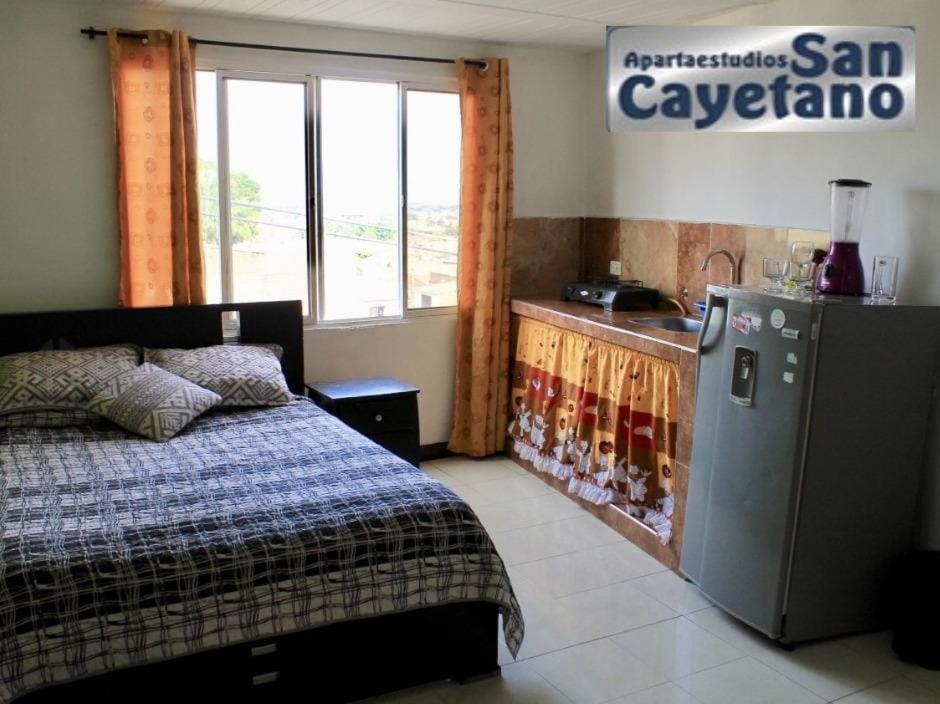 Apartaestudios San Cayetano Cali Dış mekan fotoğraf